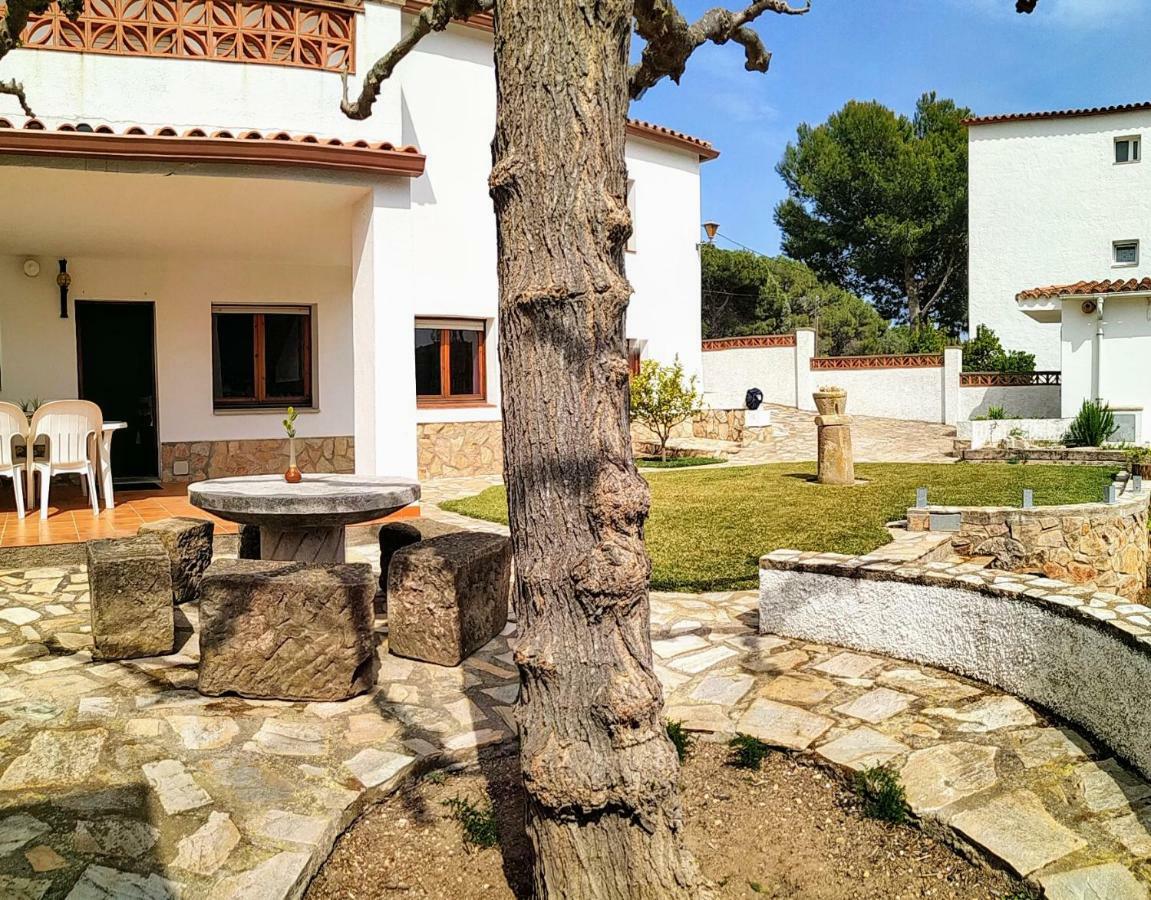 Vacay Apartamento Montgo, Agradable Jardin! En Costa Brava L'Escala! 外观 照片